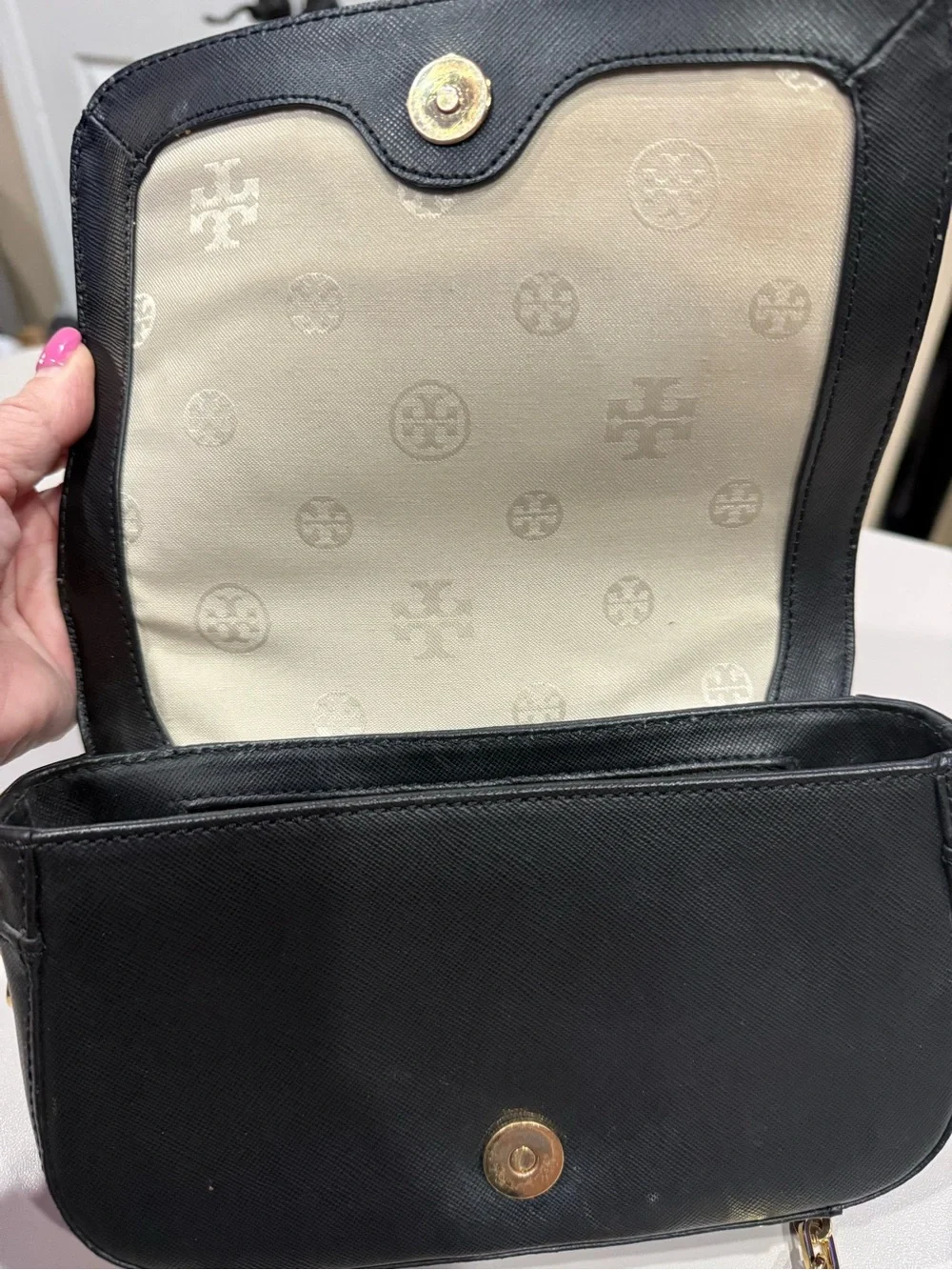 Tory Burch Robinson Mini Black Leather Bag with gold chain & hardware.